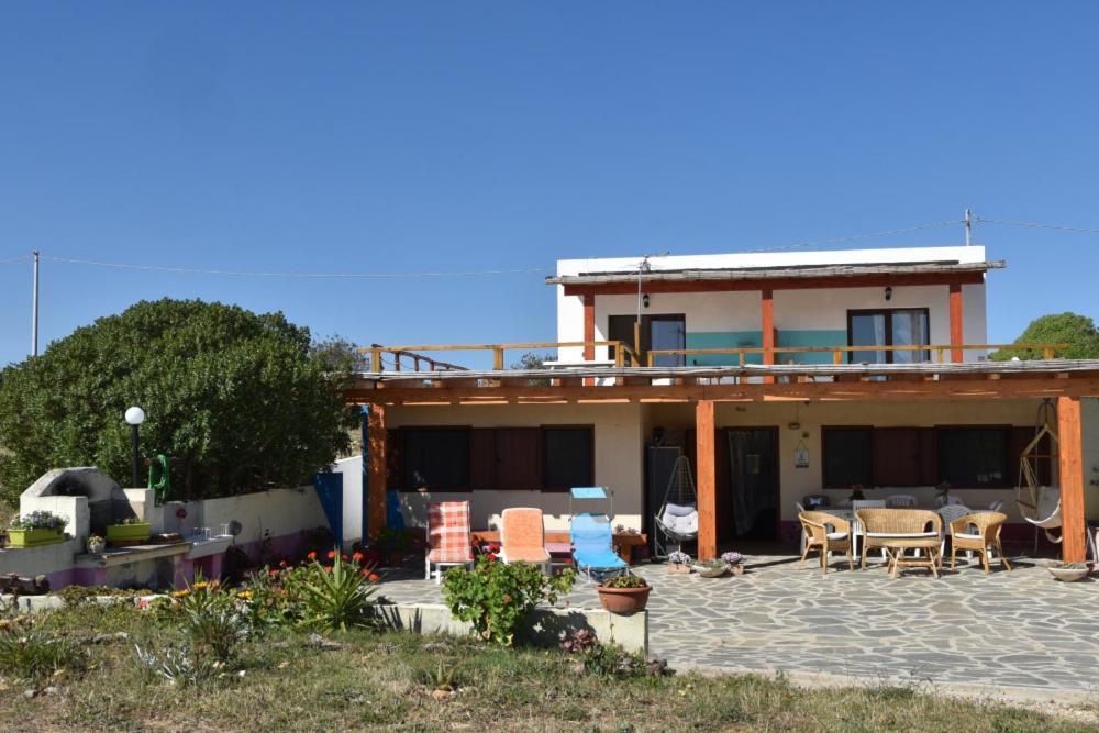 Eco Affittacamere Casa Maica Eco Guesthouse Stintino Dış mekan fotoğraf